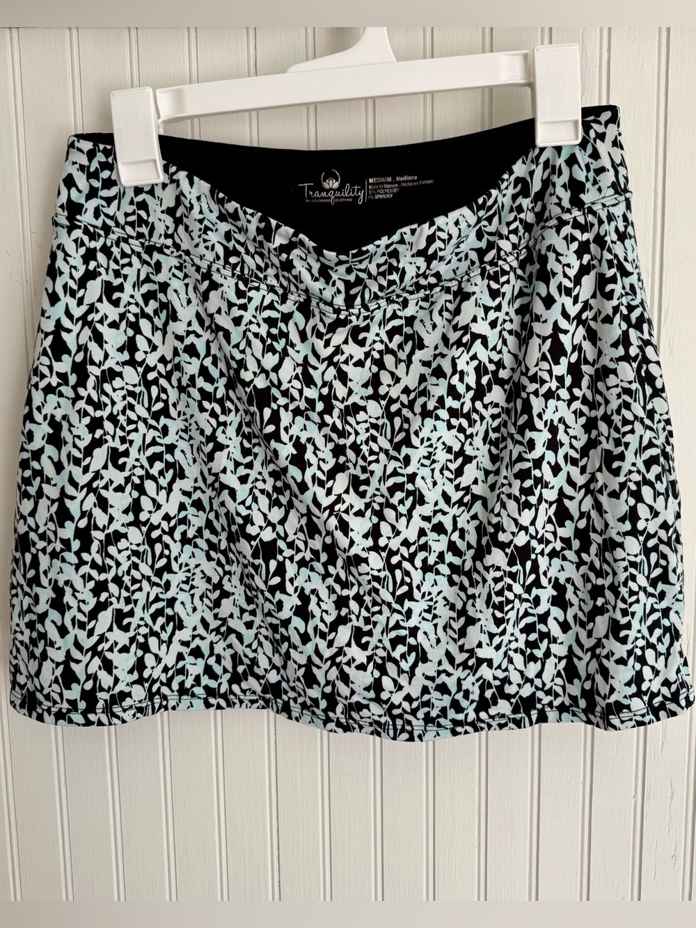 Tranquility Blue Athletic Skort Size M